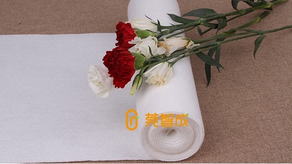 花倍鮮保水棉-智成纖維產(chǎn)品開(kāi)發(fā)能力不斷加強(qiáng)