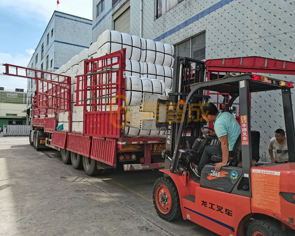 針刺棉廠家物流車隊