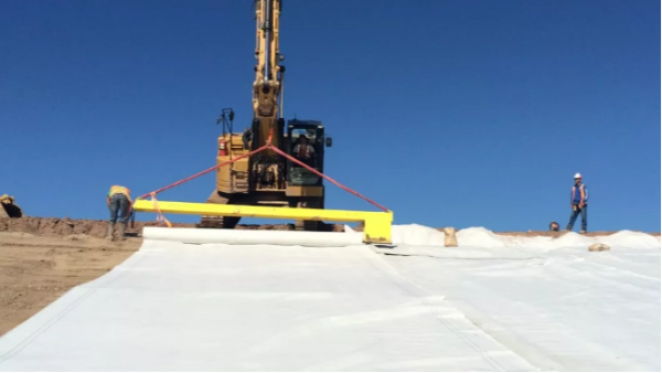 一塊布也能建橋修路，這還是你印象中的紡織嗎？