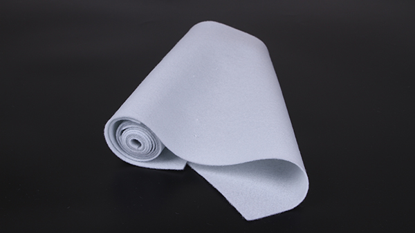 “統(tǒng)籌兼顧紡織業(yè)新數(shù)據(jù)”交流峰會于烏魯木齊召開