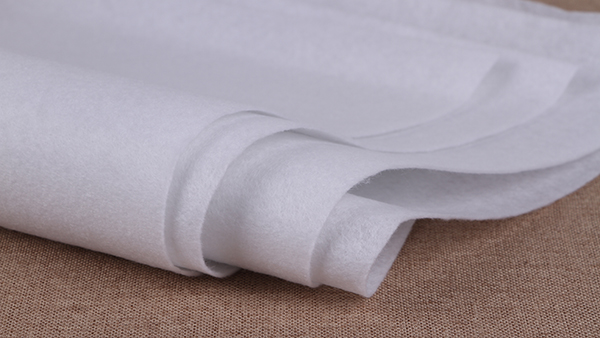 防靜電滌綸針刺氈布袋特點(diǎn)都有哪些？