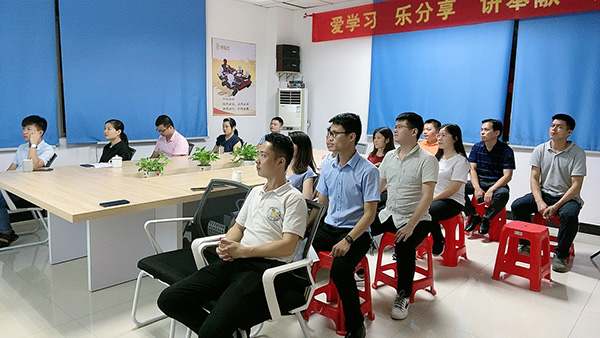 我們?yōu)槭裁醋x書(shū)-熱風(fēng)棉廠家讀書(shū)會(huì)