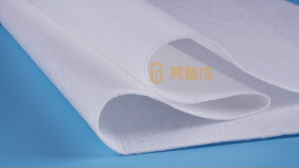 針刺無紡布現(xiàn)在為什么會越來越受到市場的歡迎